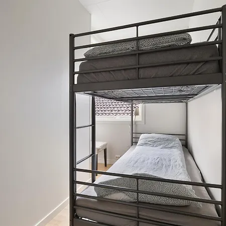 Apartament Peaceful Valand - Newly Renovated